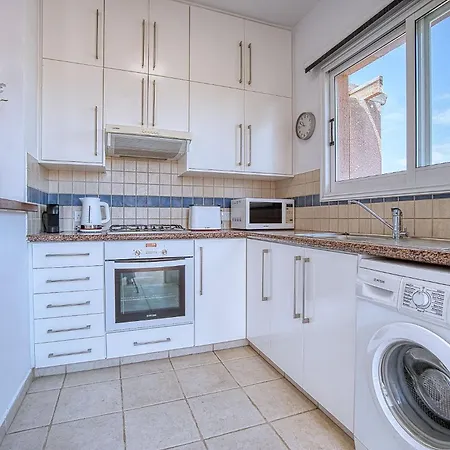 Appartement Mandria Gardens 2 Bed *