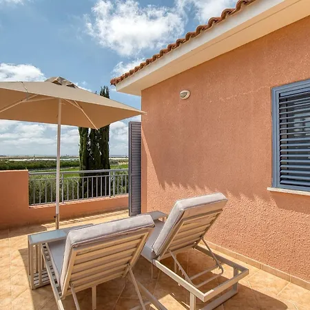 Mandria Gardens 2 Bed