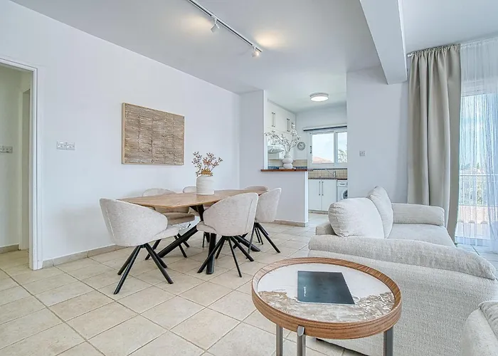 Gardens 2 Bed Mandria (Paphos)